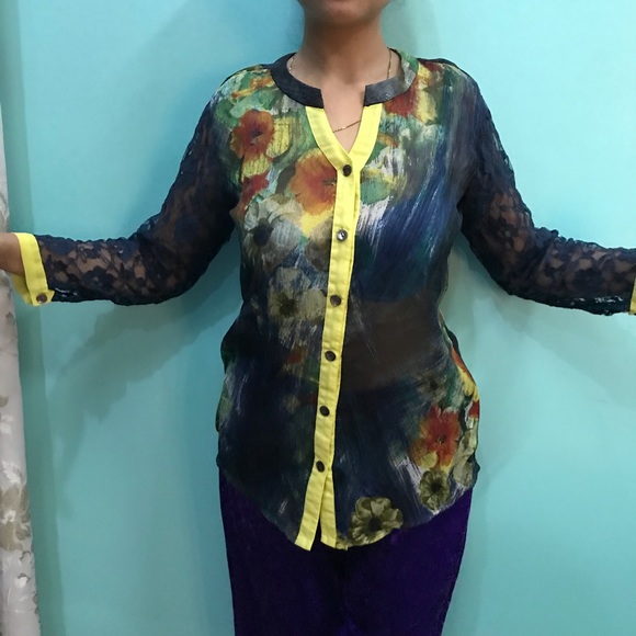 Planet Fashion Tops - Floral Print Mesh Shirt